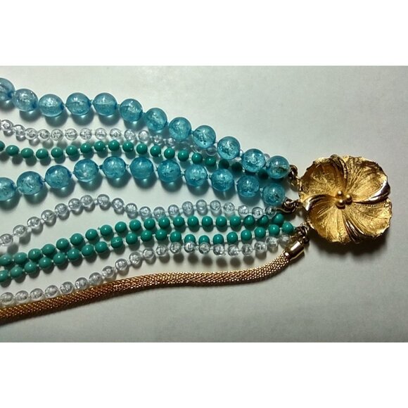 Vintage Necklace Multi Strand Blue Plastic Gold Tone Chain Flower 18"round beads - Picture 2 of 8